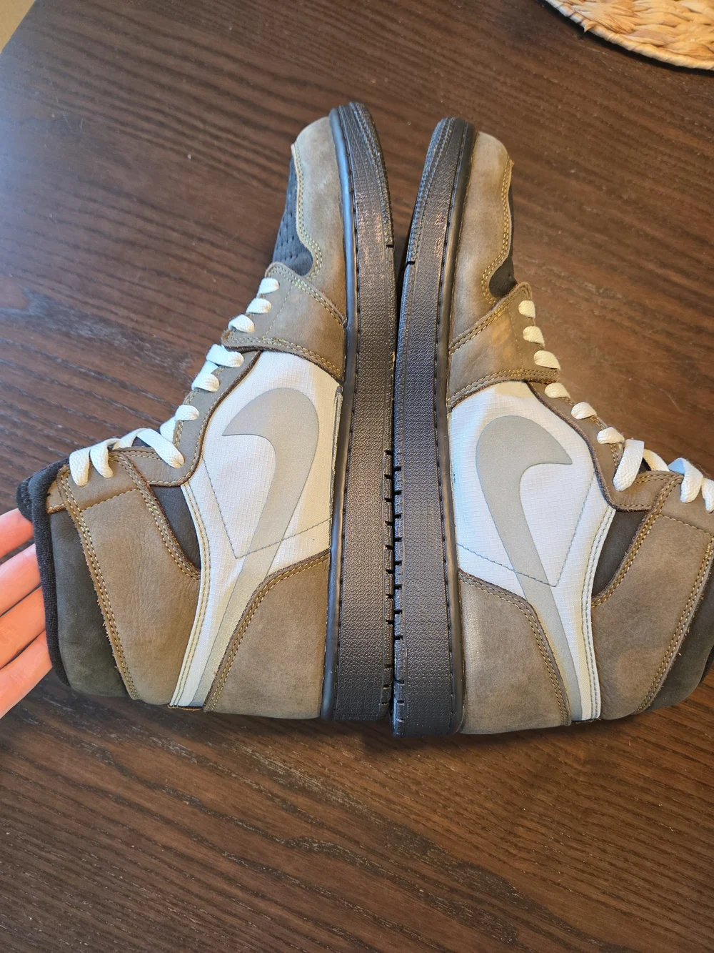 Air Jordan 1 Retro High Element Gore Tex Legend Coffee Brown Beige Sneakers 12